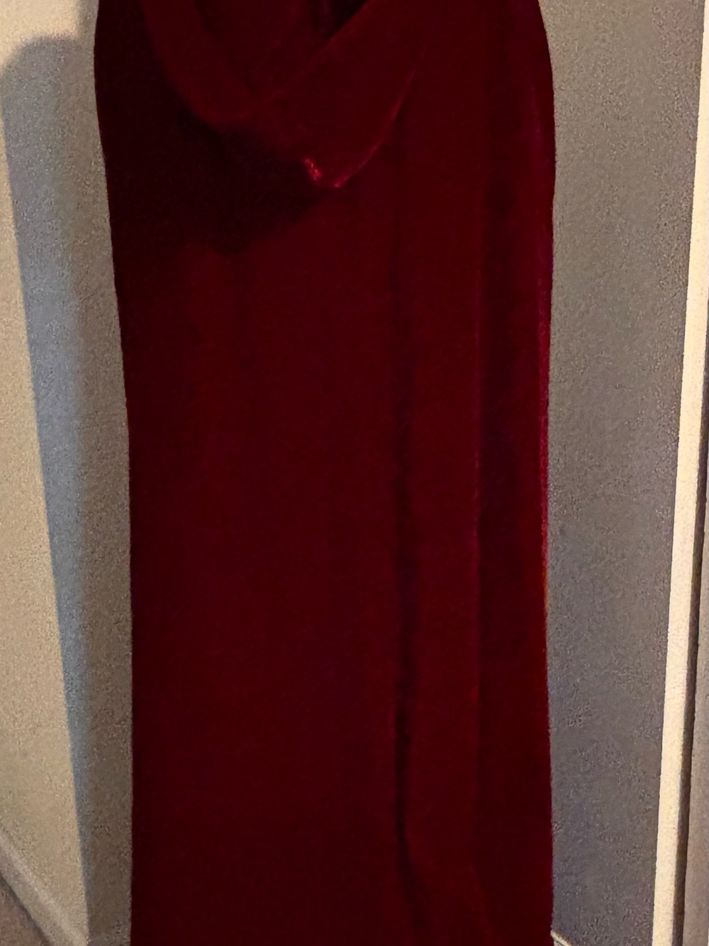 Vintage Deep Red Velvet Hooded Cape Cloak Satin Lined - Picture 5 of 16